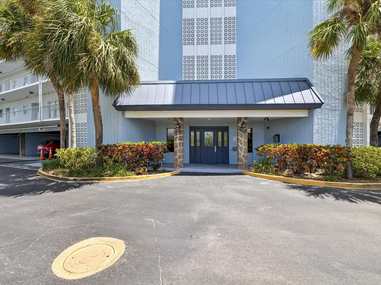 Image 25 of 45 For 4939 Floramar Terrace 808