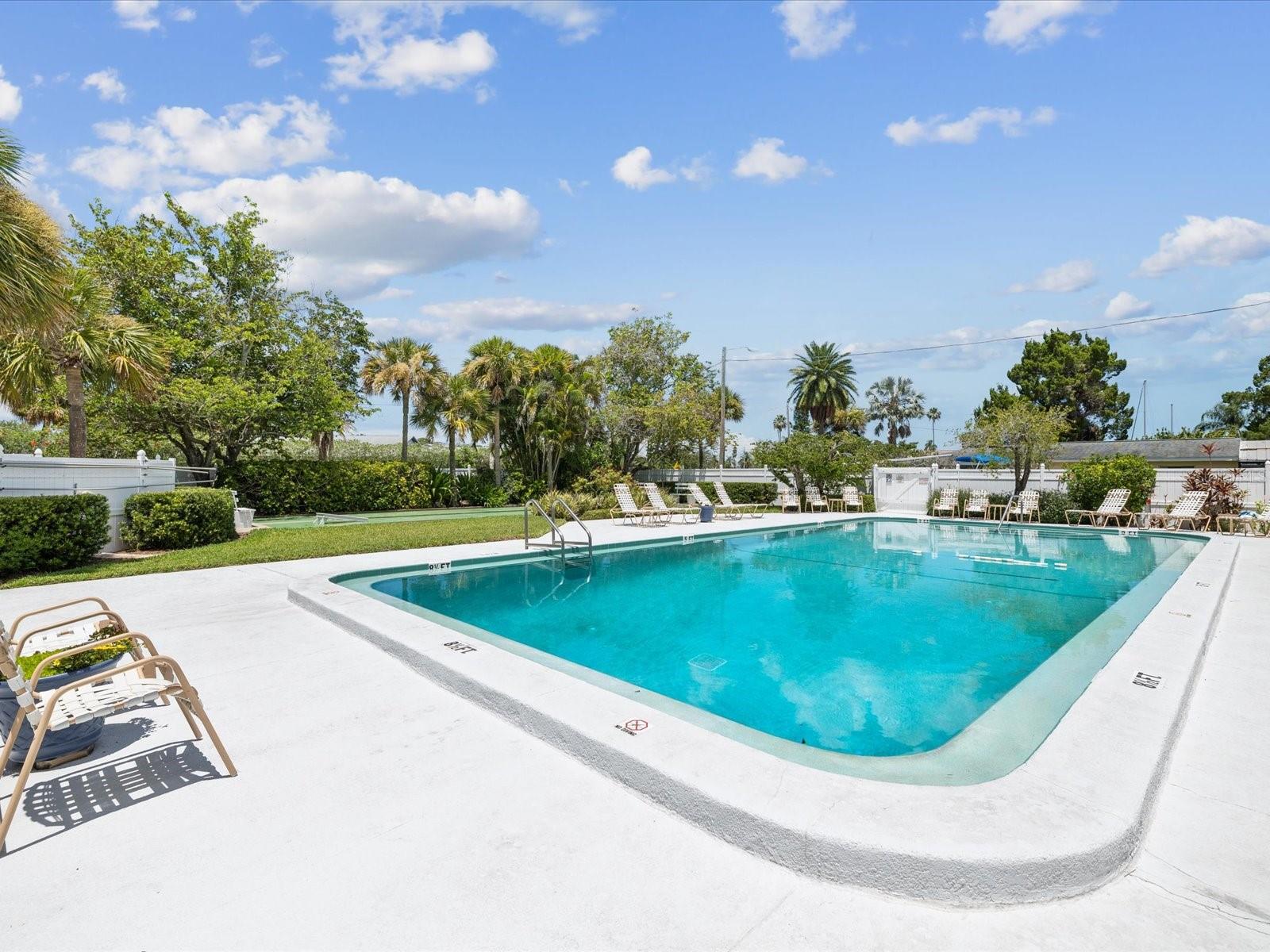 Image 29 of 45 For 4939 Floramar Terrace 808