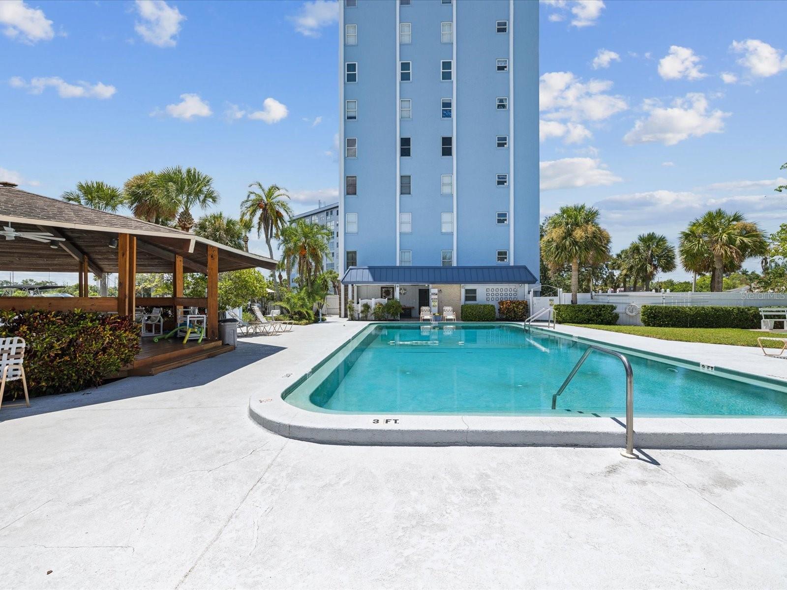 Image 30 of 45 For 4939 Floramar Terrace 808