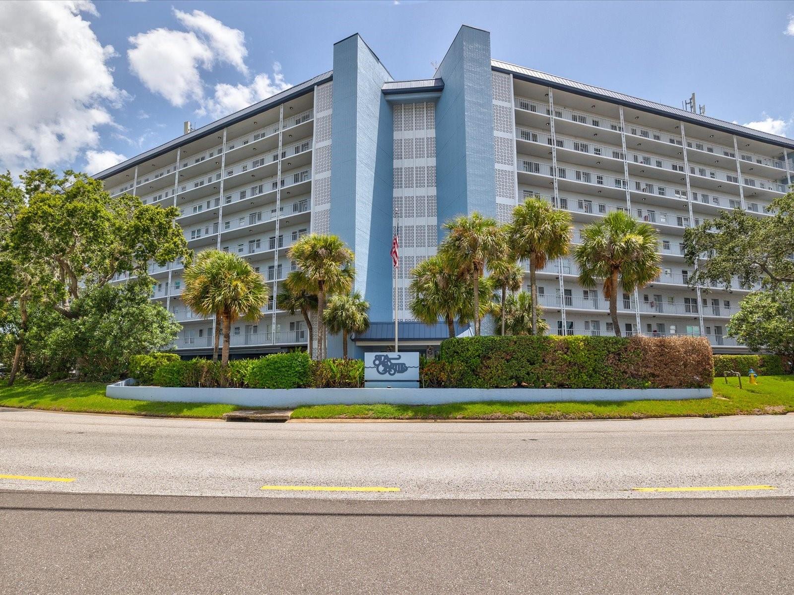 Image 34 of 45 For 4939 Floramar Terrace 808