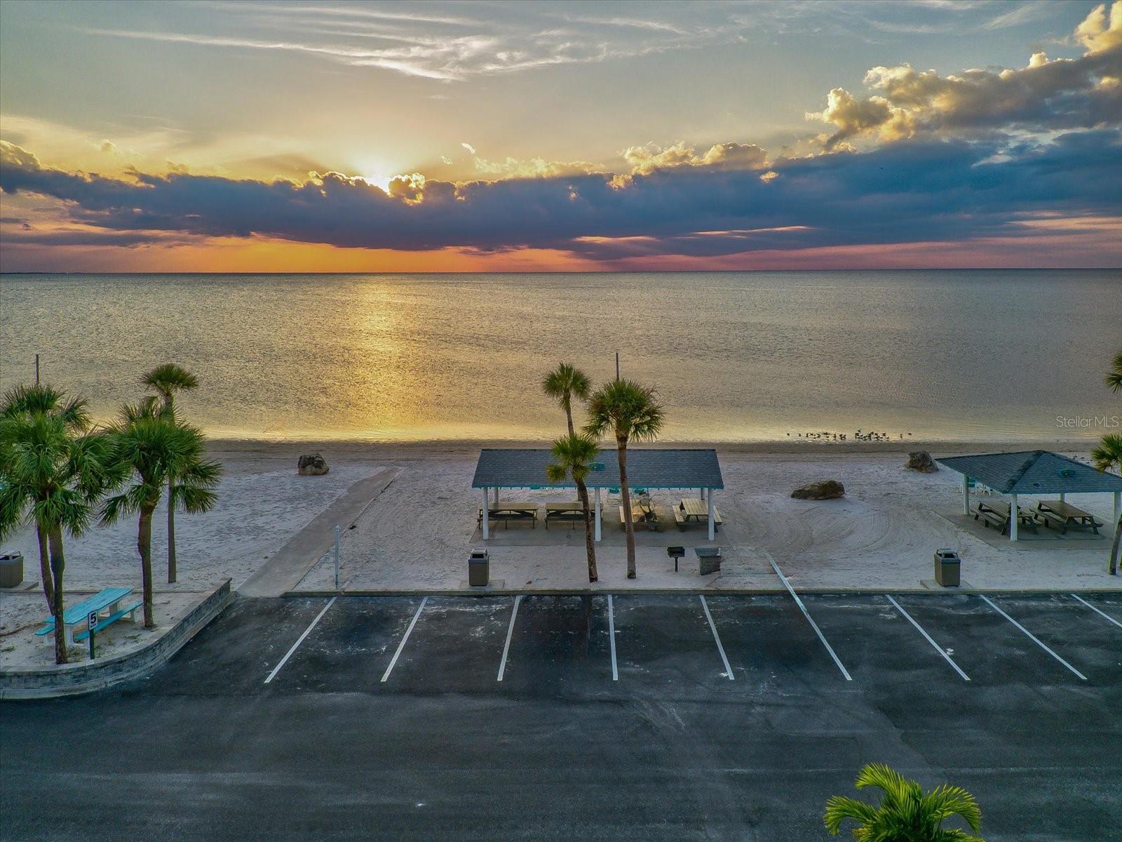 Image 45 of 45 For 4939 Floramar Terrace 808