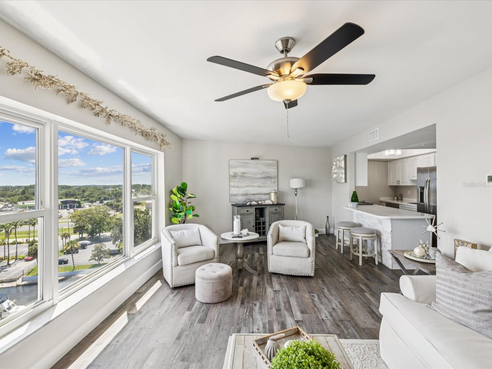 Image 5 of 45 For 4939 Floramar Terrace 808