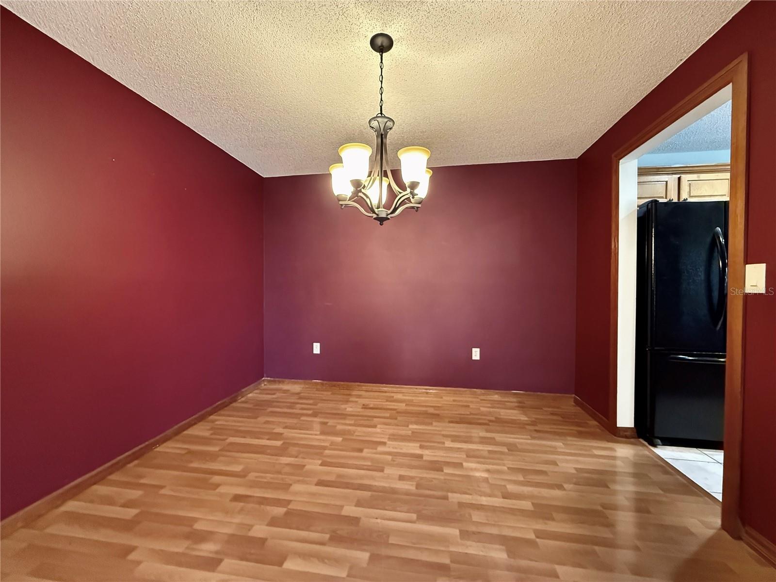 Image 11 of 22 For 7329 Chinaberry Court