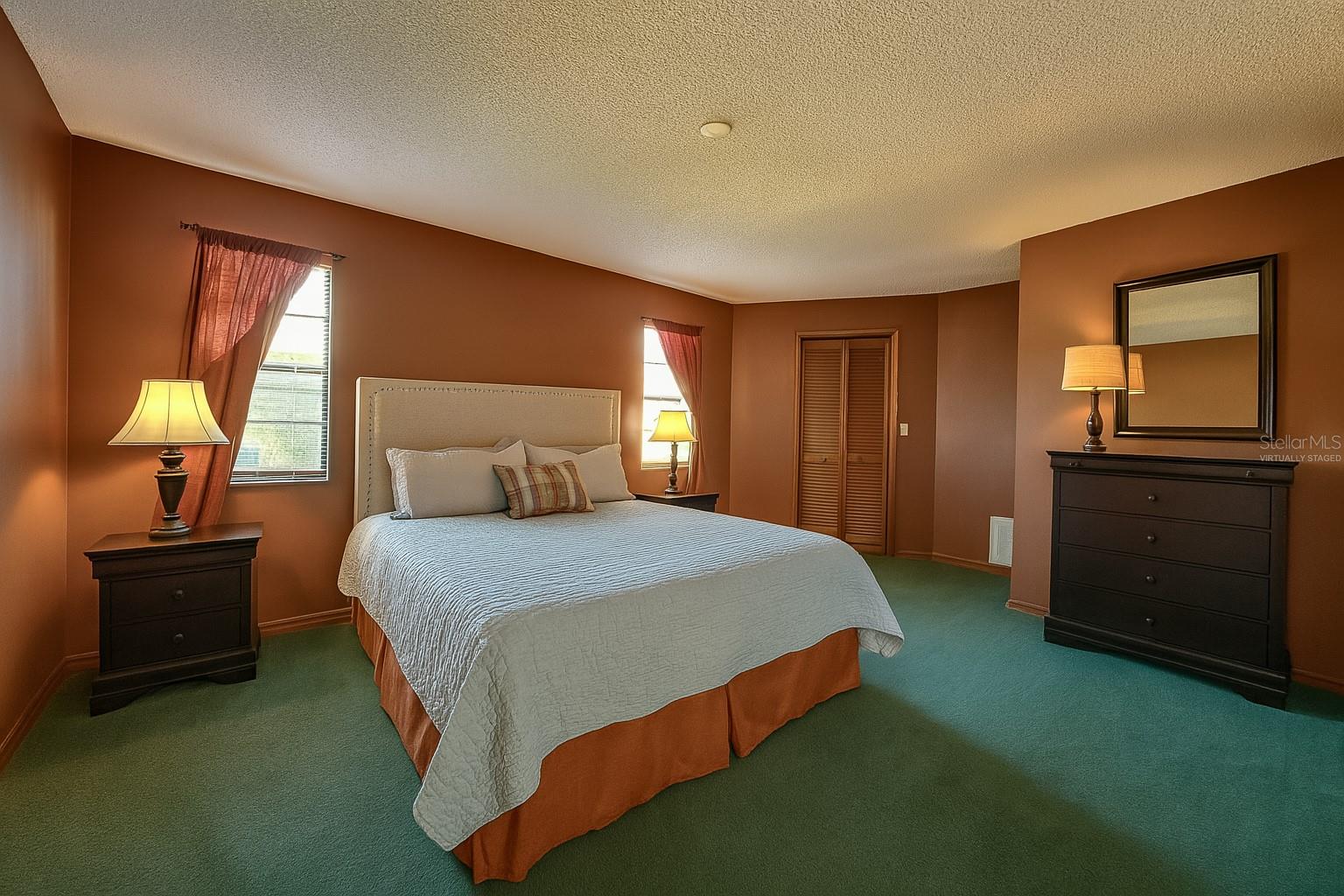 Image 12 of 22 For 7329 Chinaberry Court