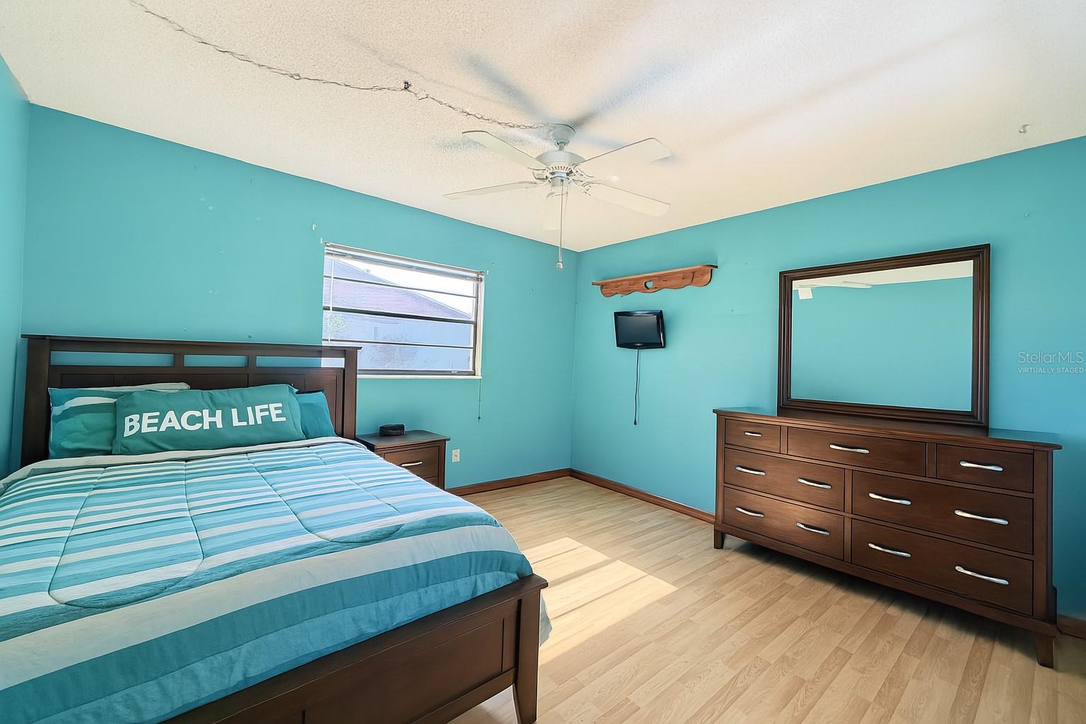 Image 15 of 22 For 7329 Chinaberry Court