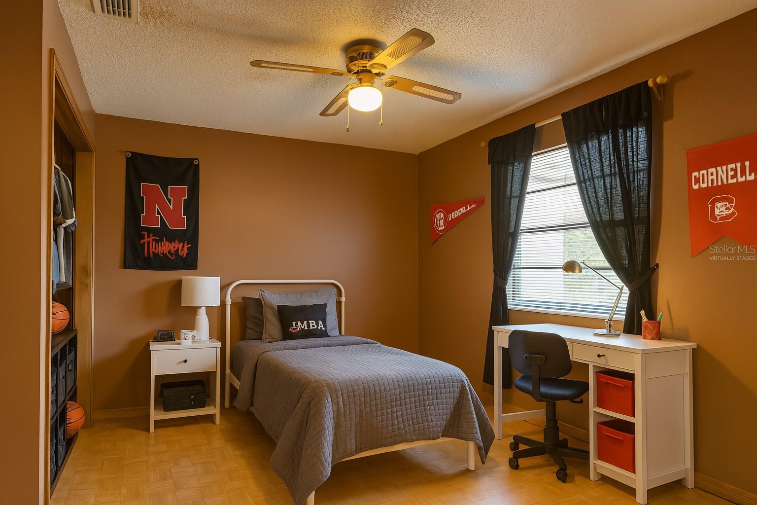 Image 17 of 22 For 7329 Chinaberry Court