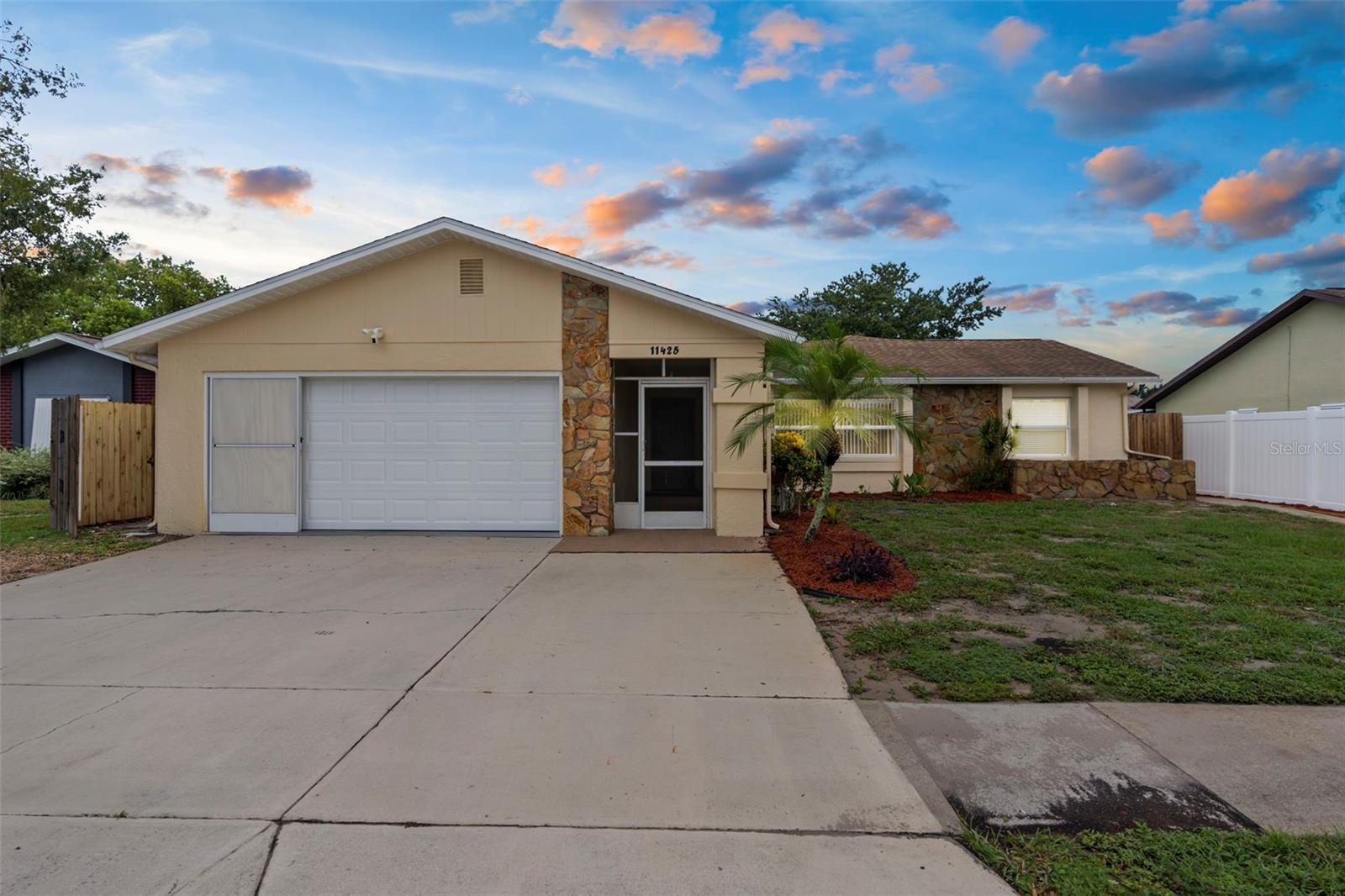 Details for 11425 Fox Run, PORT RICHEY, FL 34668