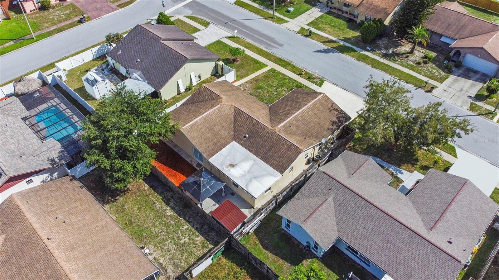 Listing photo id 37 for 11425 Fox Run