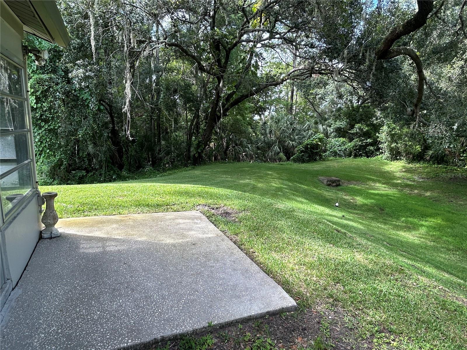 Image 7 of 19 For 3820 River Oaks Court 3820