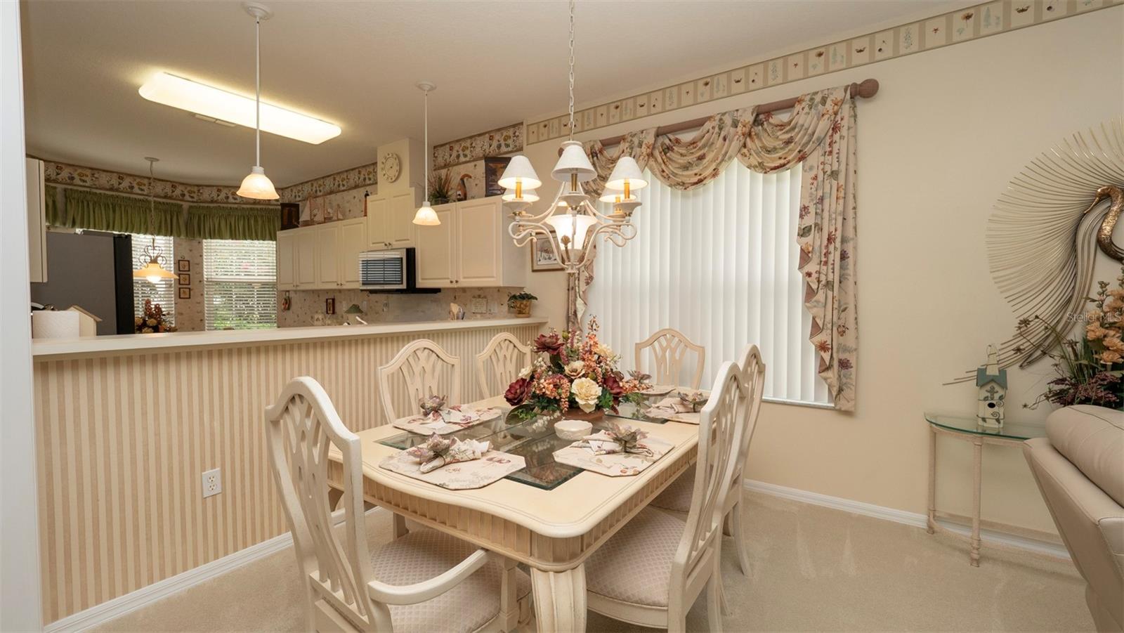 Image 10 of 37 For 9147 Rhett Lane