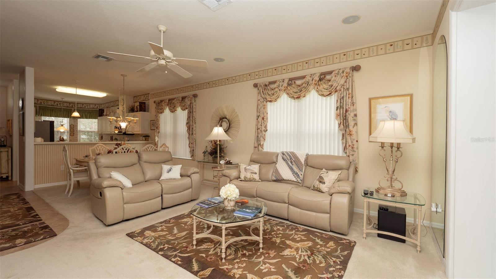 Image 13 of 37 For 9147 Rhett Lane