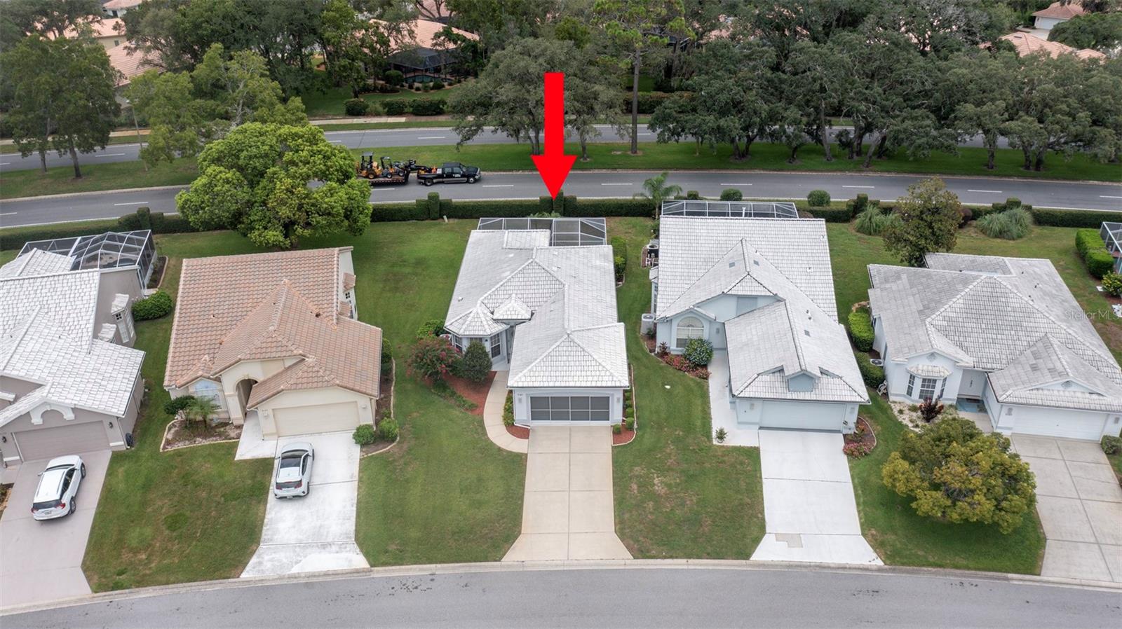 Image 2 of 37 For 9147 Rhett Lane