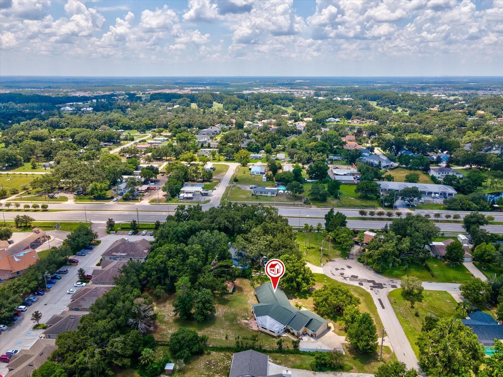 Listing photo id 52 for 5808 Carina Trace