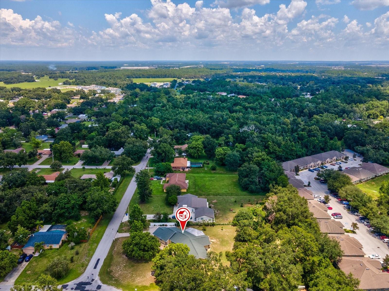 Listing photo id 54 for 5808 Carina Trace
