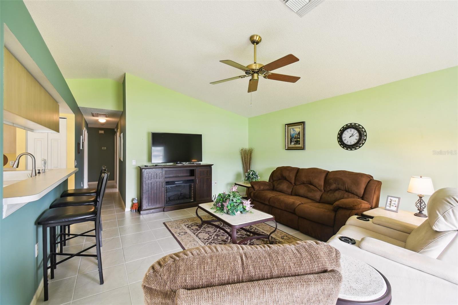 Image 26 of 63 For 1228 Ashbourne Circle