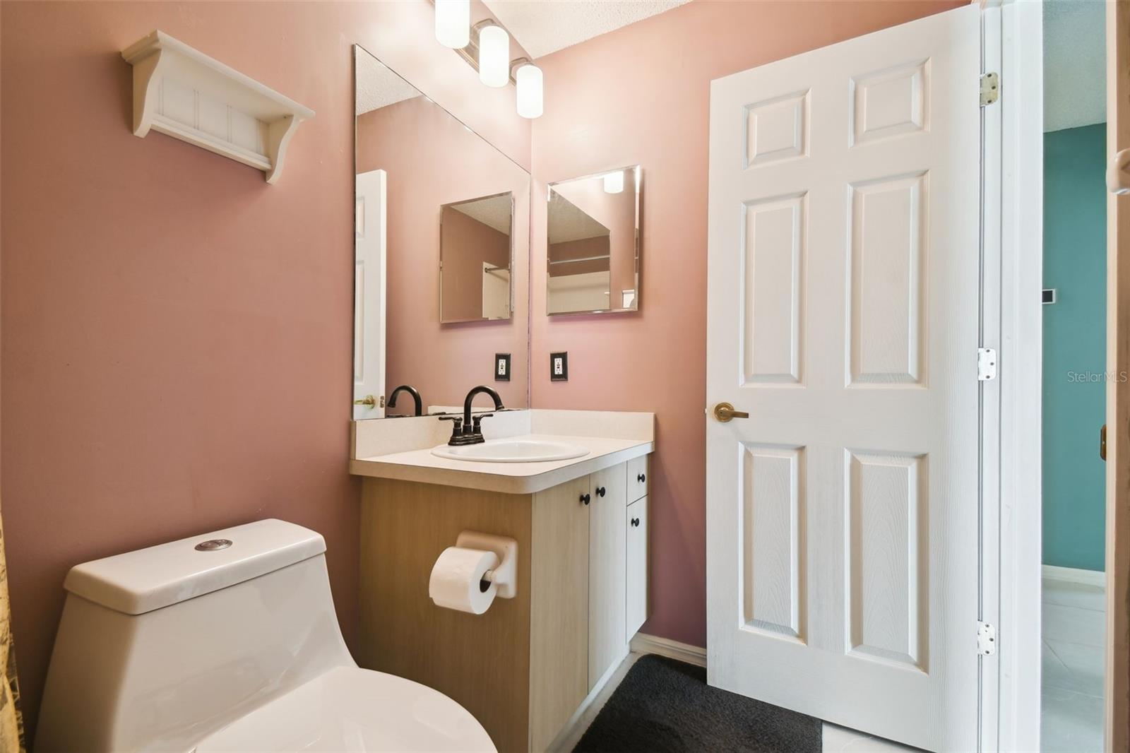 Image 37 of 63 For 1228 Ashbourne Circle