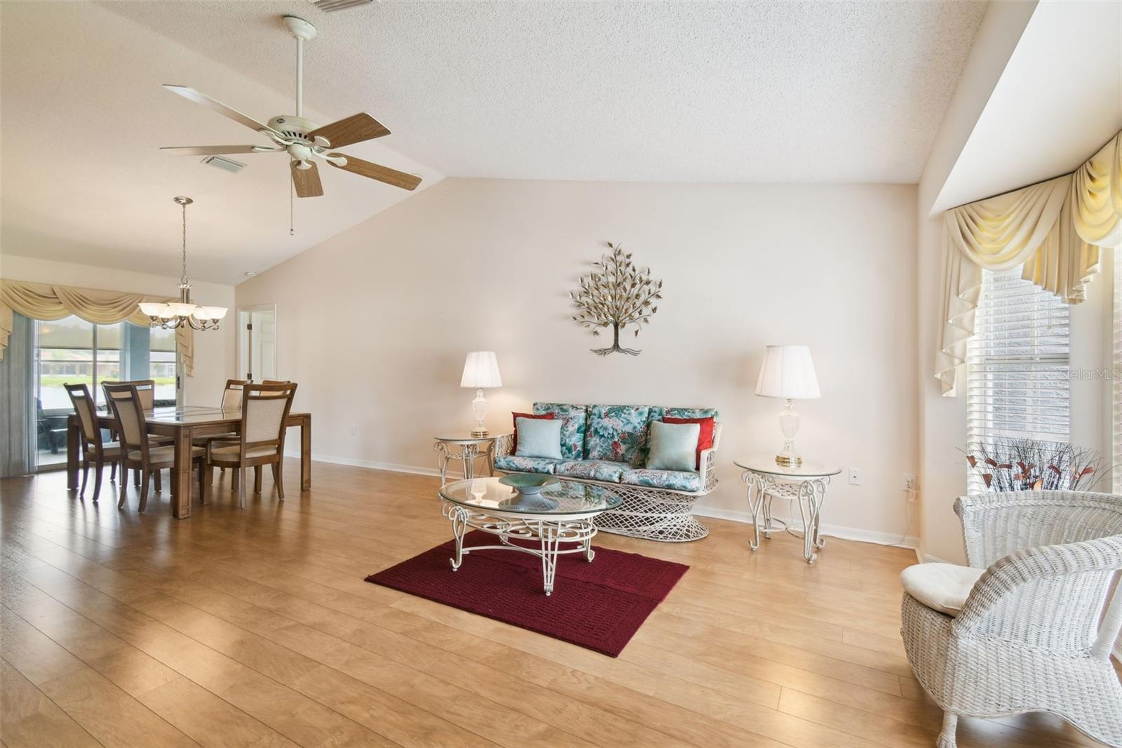 Image 7 of 63 For 1228 Ashbourne Circle