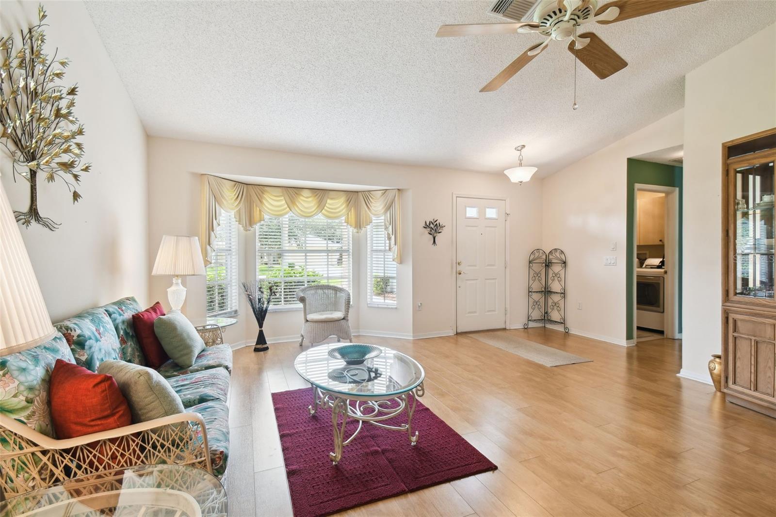 Image 9 of 63 For 1228 Ashbourne Circle