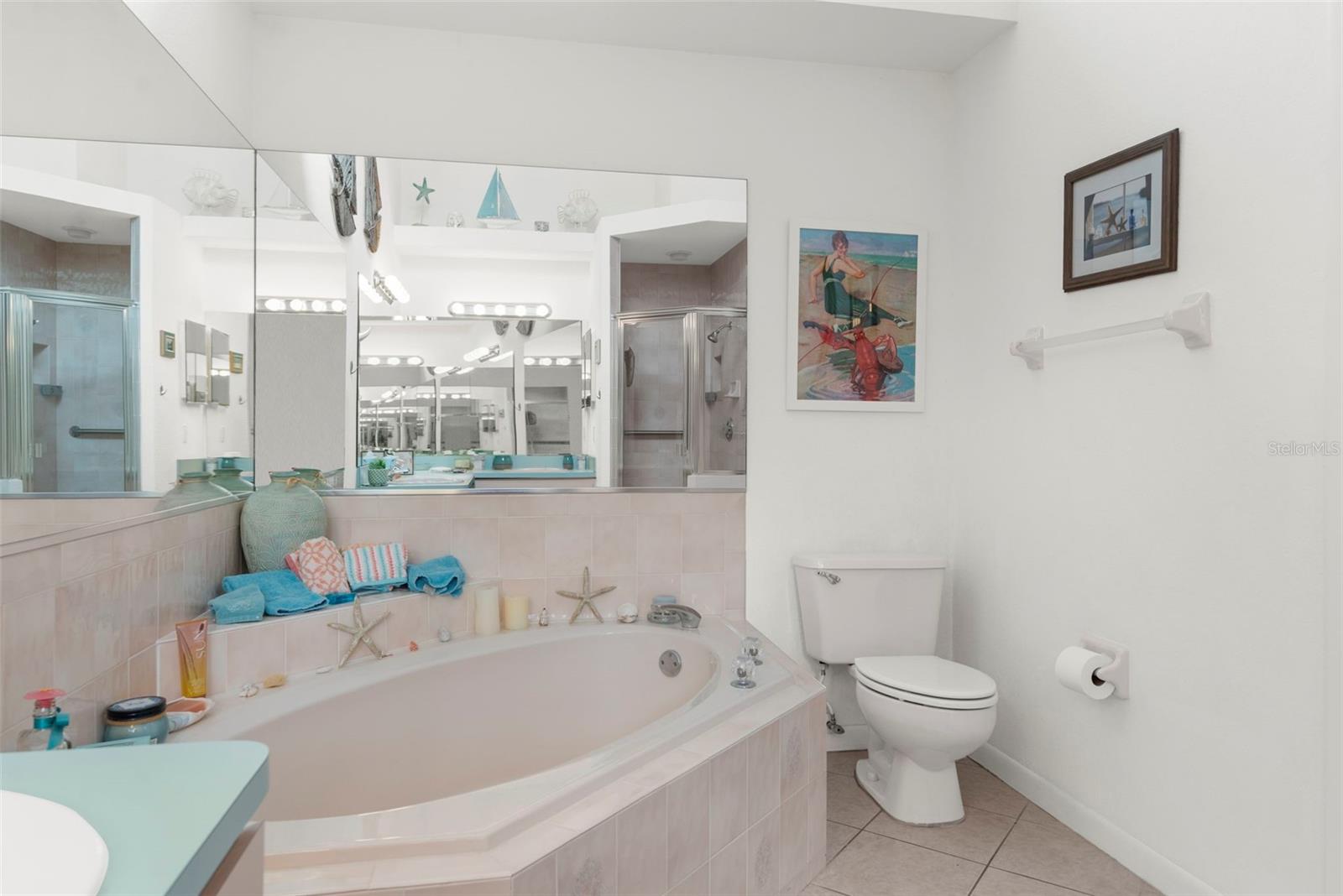 Listing photo id 13 for 9426 Mississippi Run