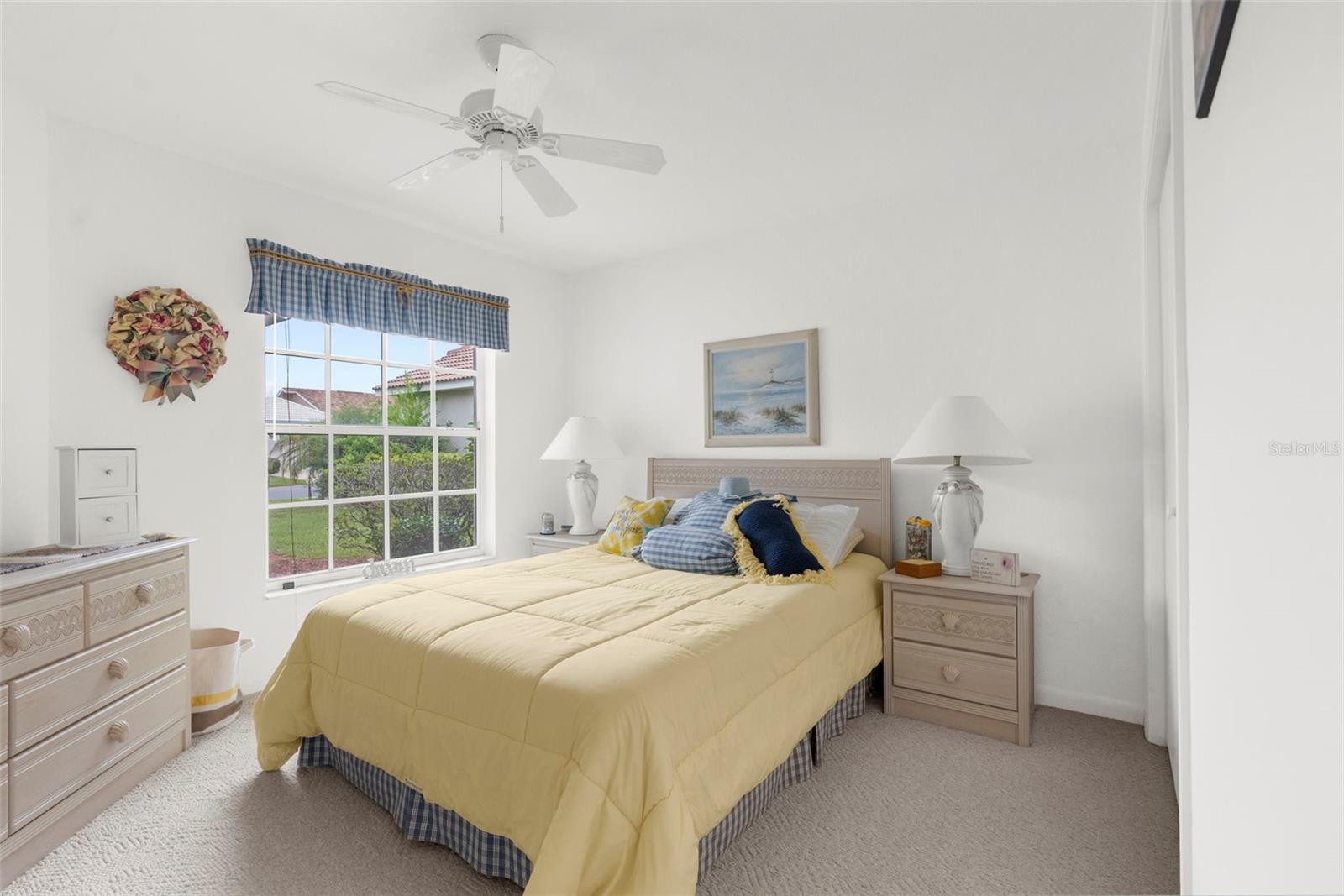 Listing photo id 14 for 9426 Mississippi Run