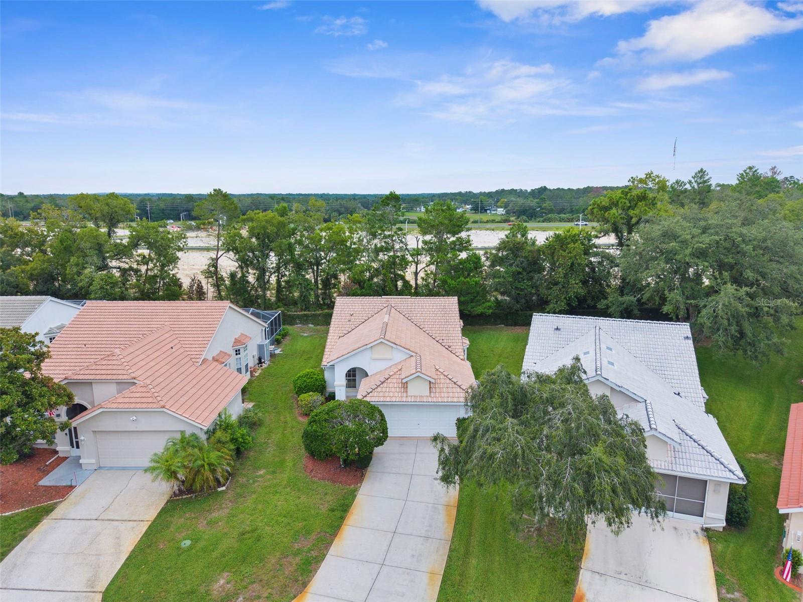 Listing photo id 23 for 9426 Mississippi Run