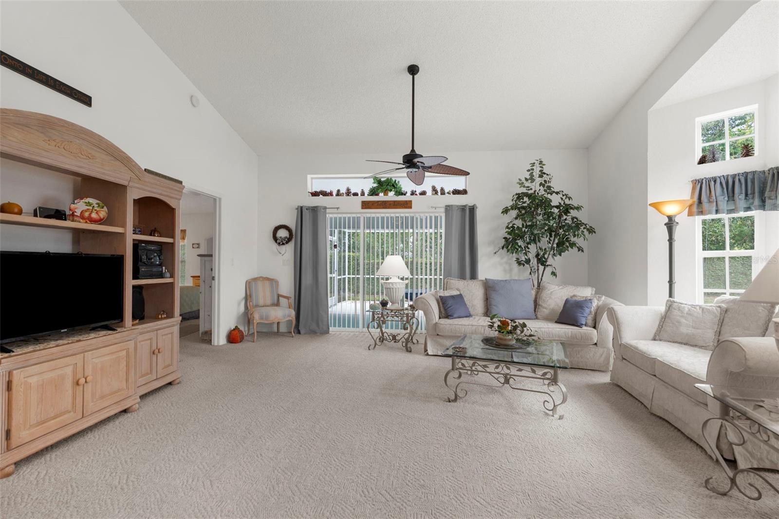 Listing photo id 1 for 9426 Mississippi Run