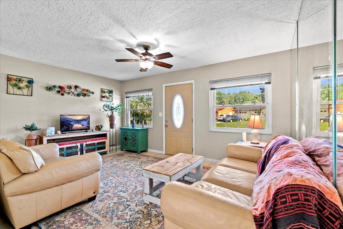Image 11 of 29 For 7041 Daggett Terrace