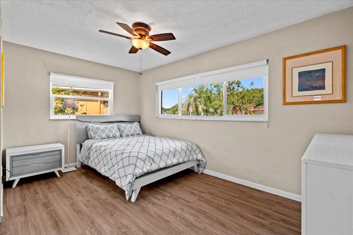 Image 20 of 29 For 7041 Daggett Terrace