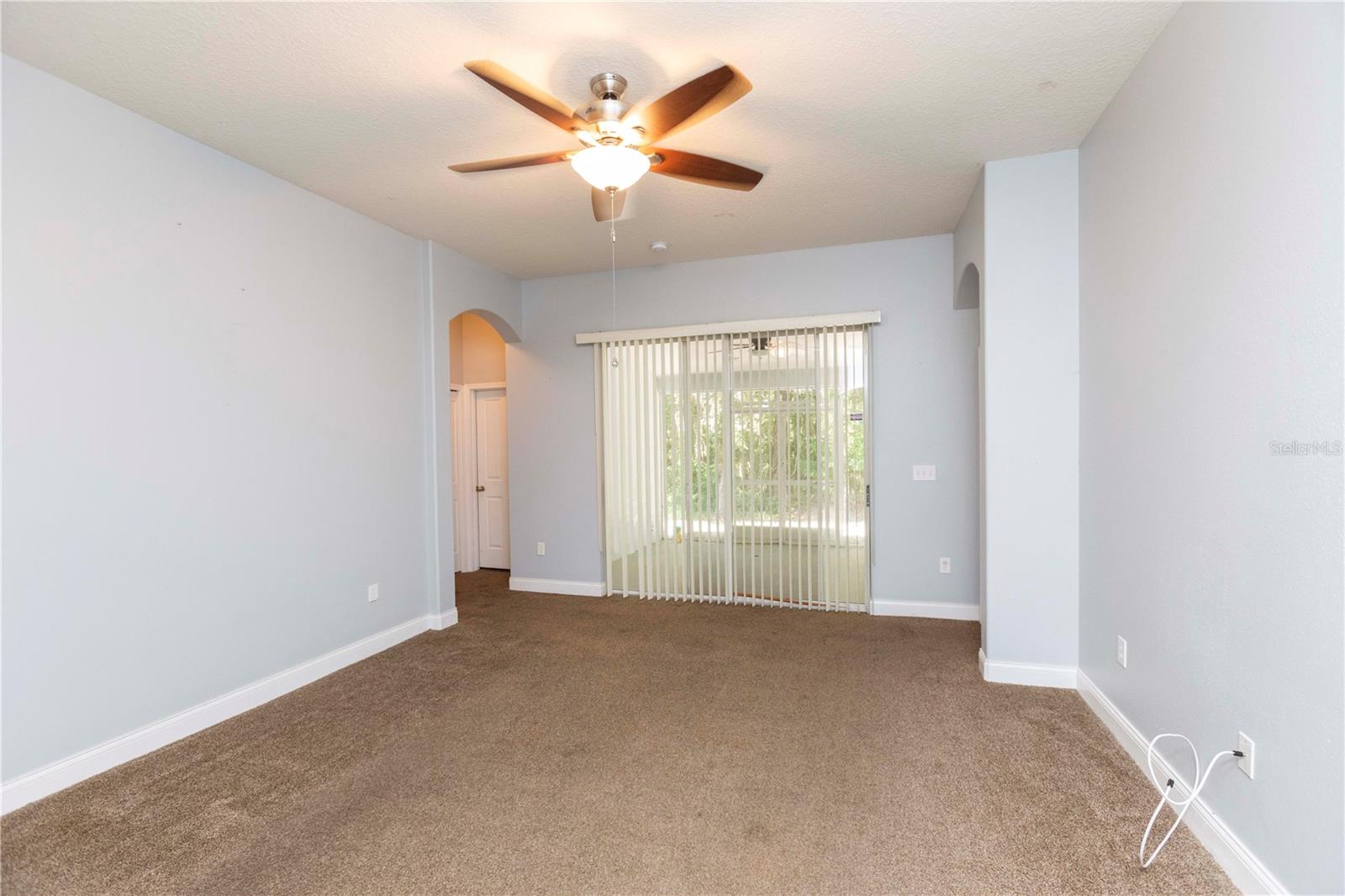 Image 15 of 30 For 13319 Old Florida Circle