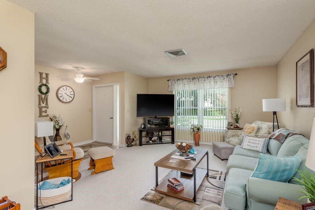 Image 10 of 45 For 8241 Palencia Drive