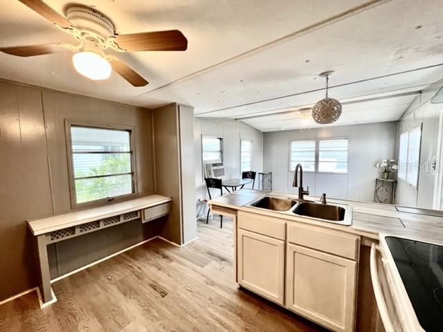 Image 18 of 45 For 2122 Kepner Drive