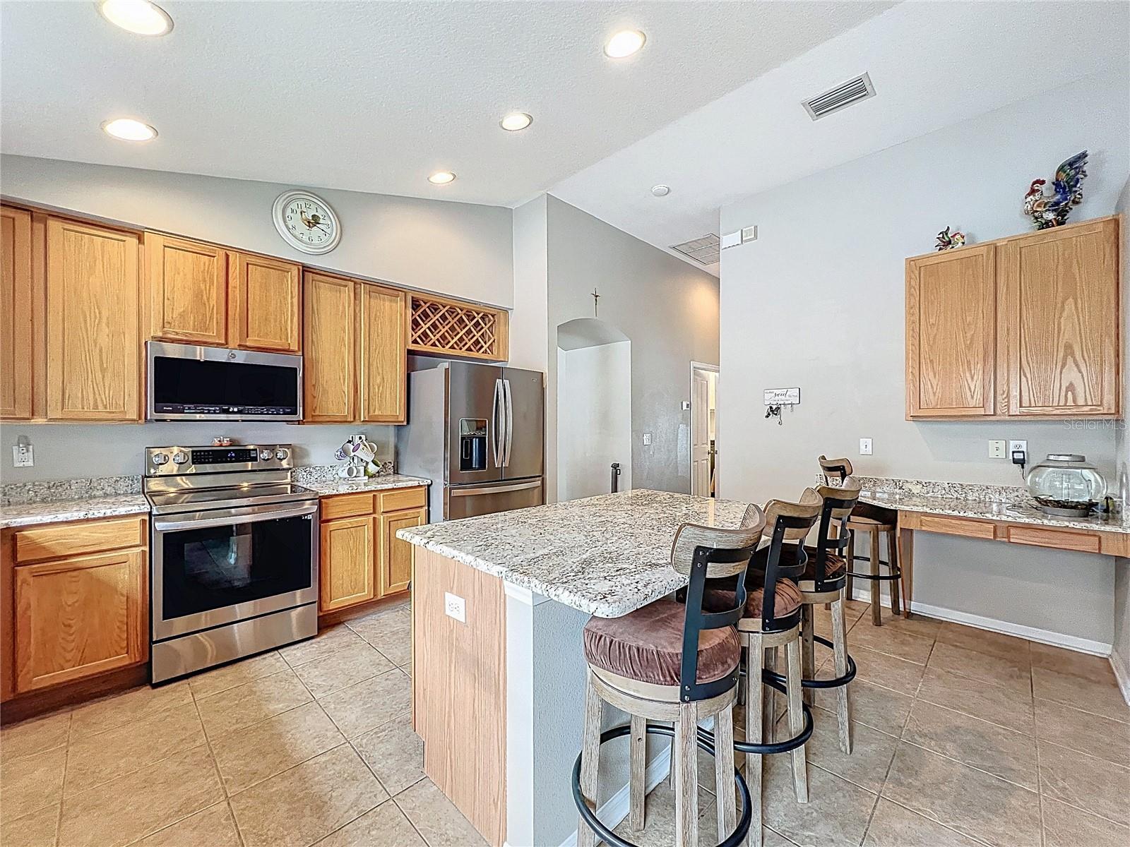 Image 23 of 83 For 13504 Dunwoody Drive