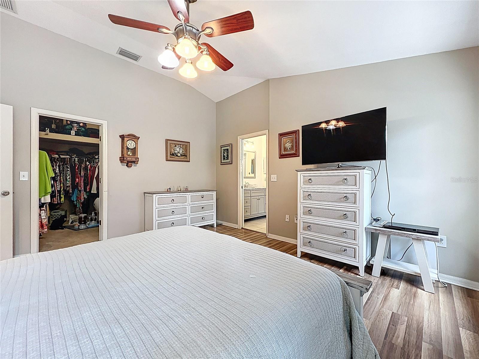 Image 39 of 83 For 13504 Dunwoody Drive