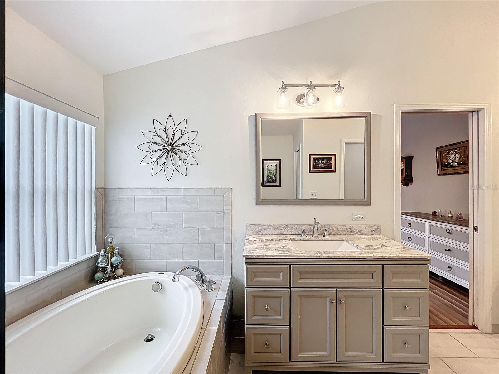 Image 46 of 83 For 13504 Dunwoody Drive