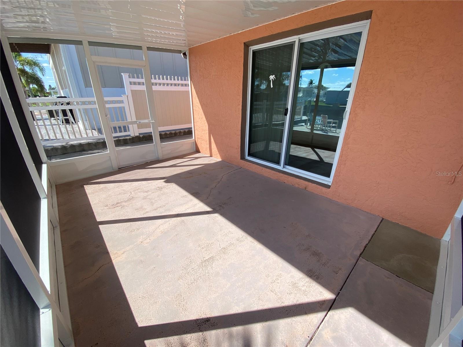 Image 75 of 81 For 13816 Victor Avenue