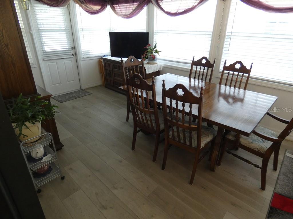 Listing photo id 24 for 35020 Colony Hills Drive