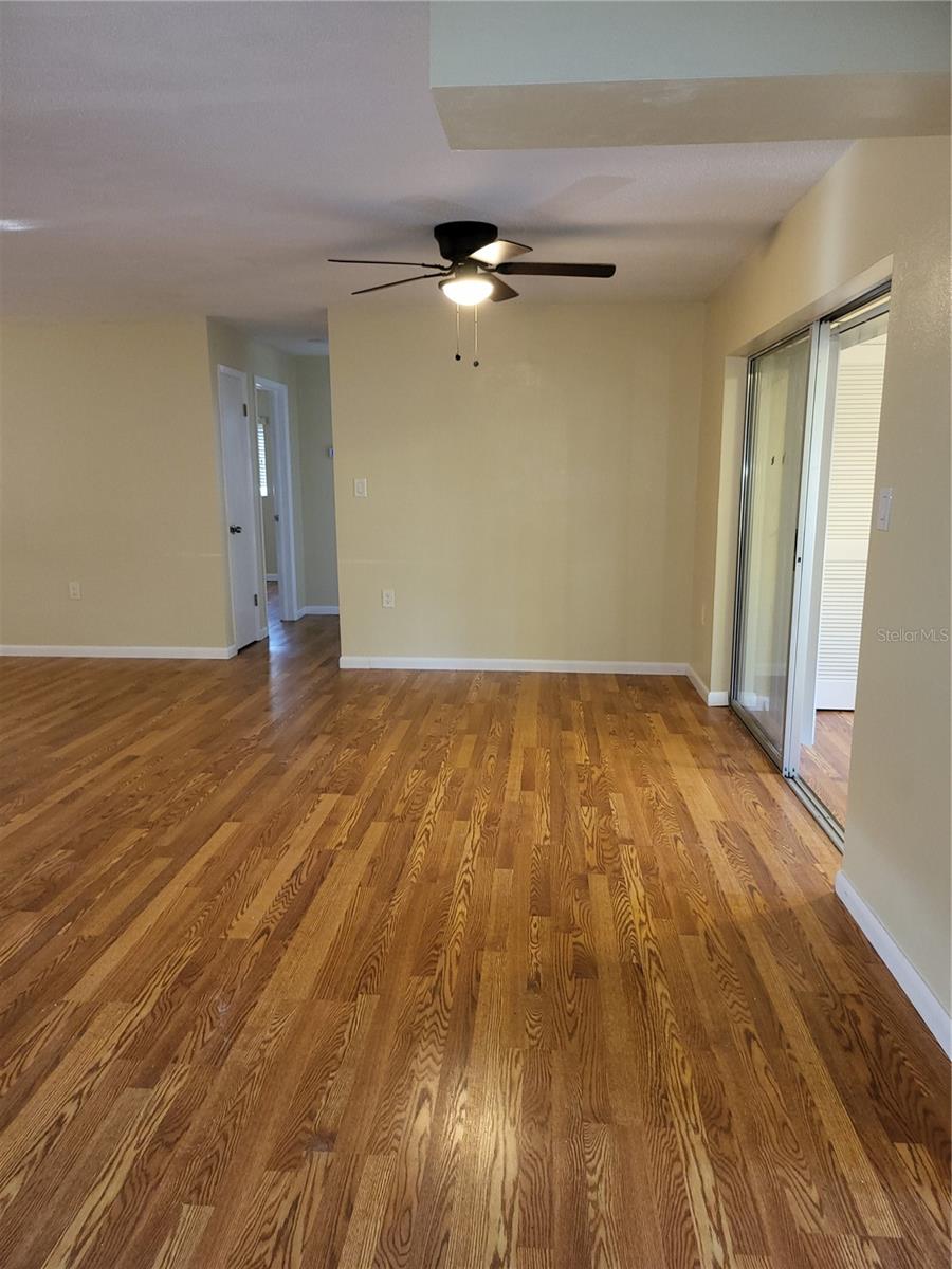 Image 10 of 34 For 9050 Richwood Lane