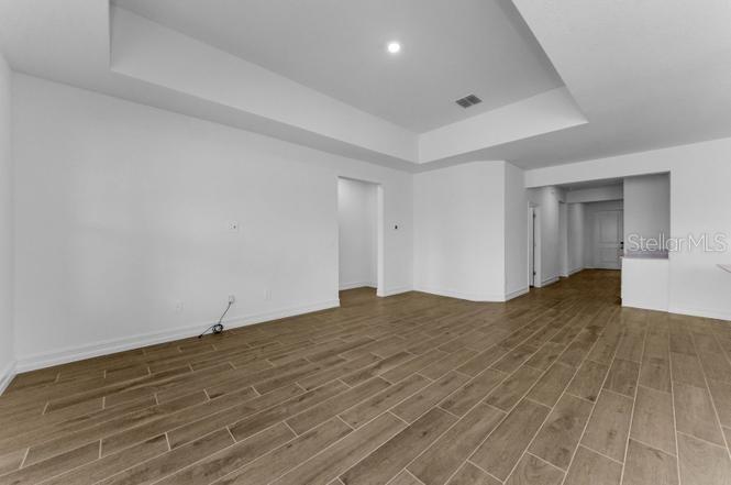 Listing photo id 20 for 18452 Serene Lake Loop