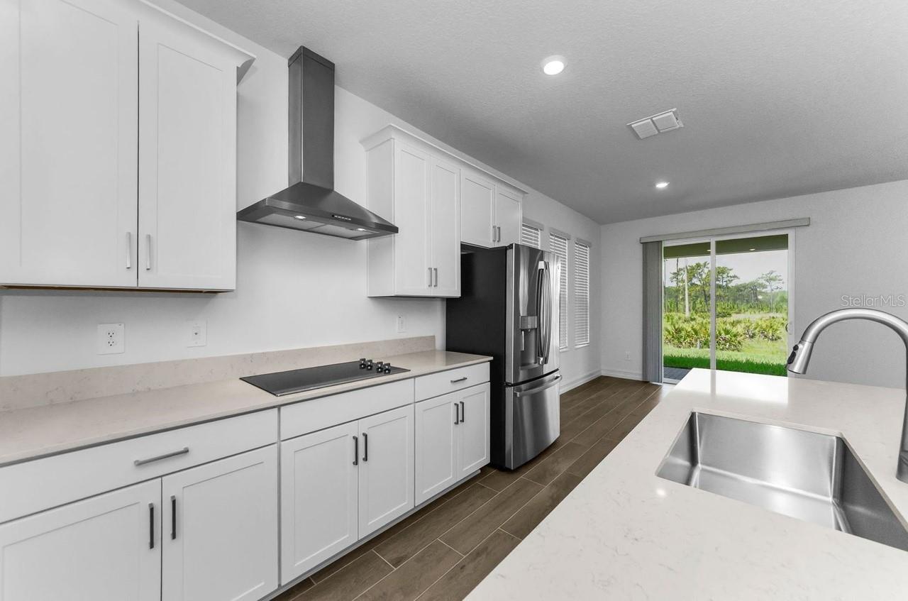Listing photo id 3 for 18452 Serene Lake Loop
