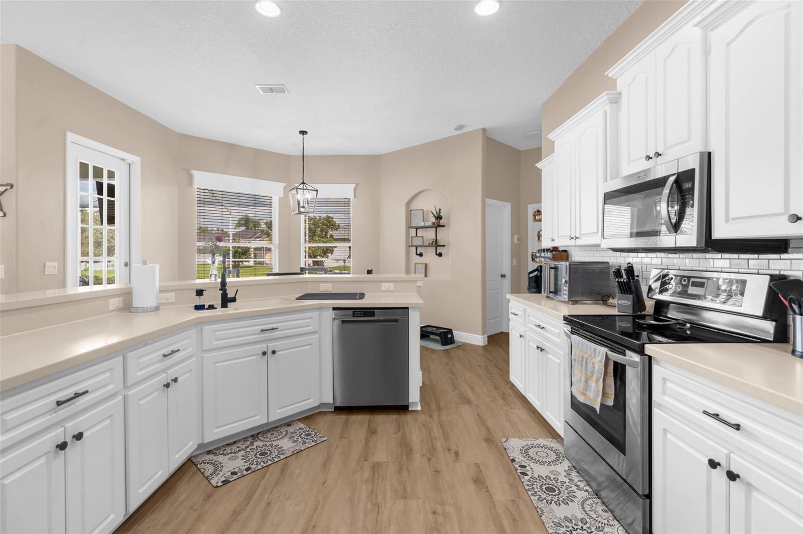 Image 16 of 56 For 13480 Twinberry Drive