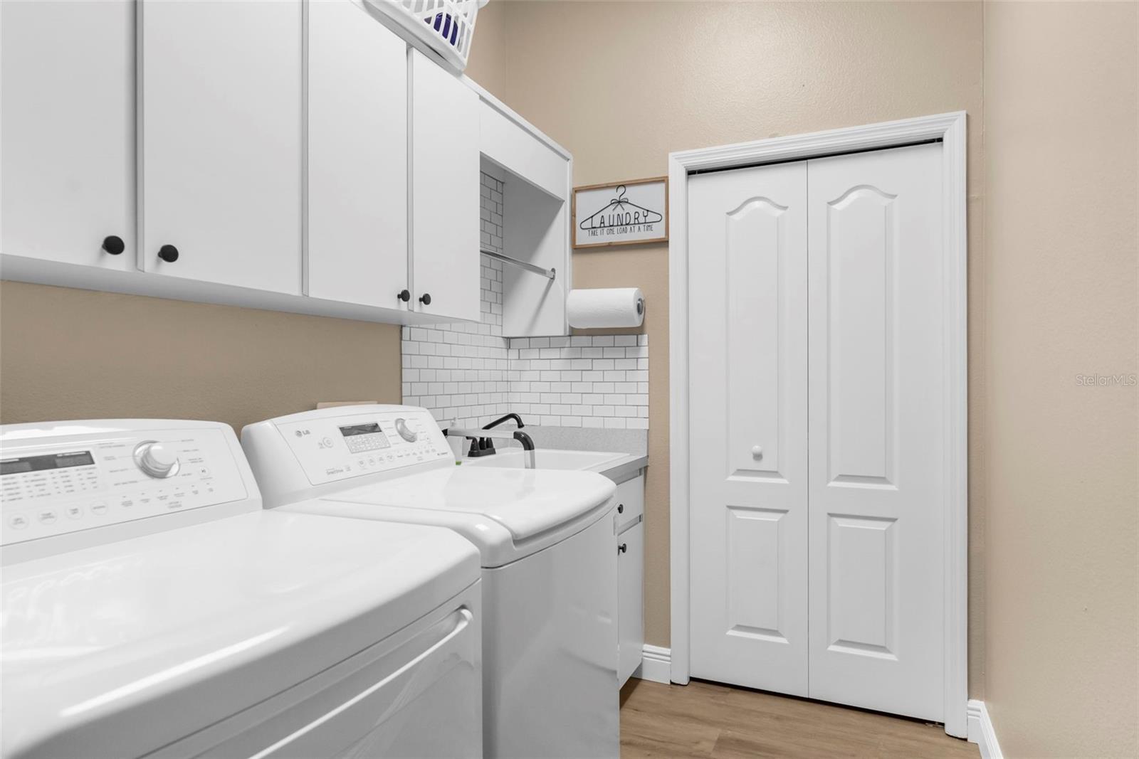 Image 34 of 56 For 13480 Twinberry Drive