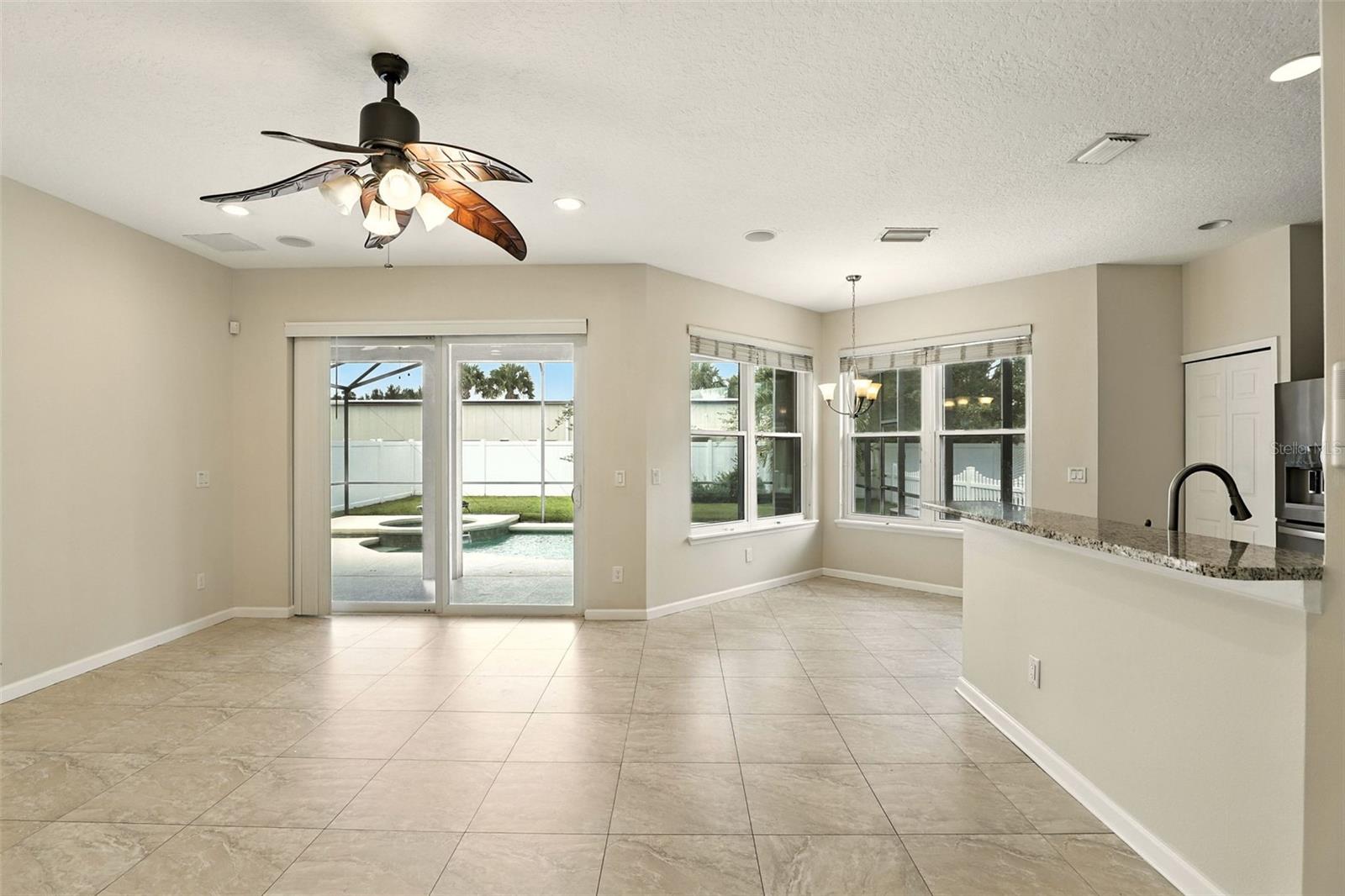 Image 11 of 45 For 2923 Spring Heather Place