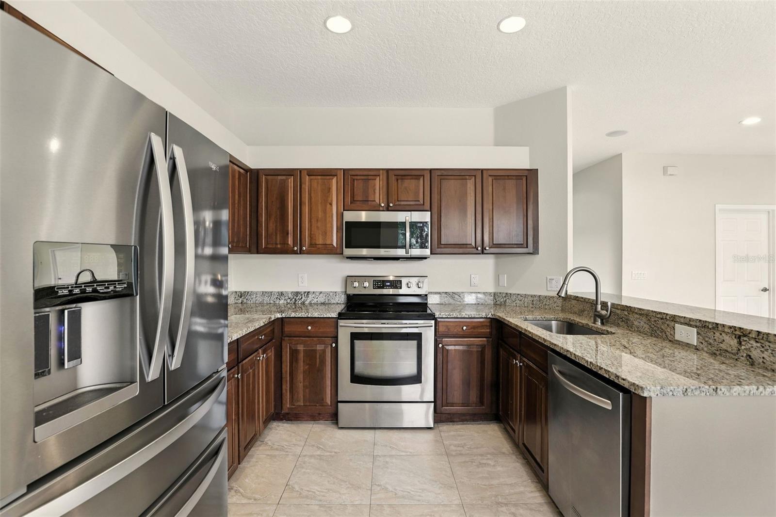Image 14 of 45 For 2923 Spring Heather Place