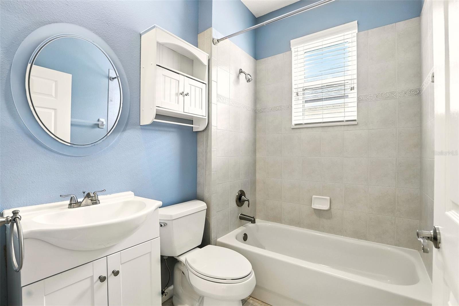 Image 18 of 45 For 2923 Spring Heather Place