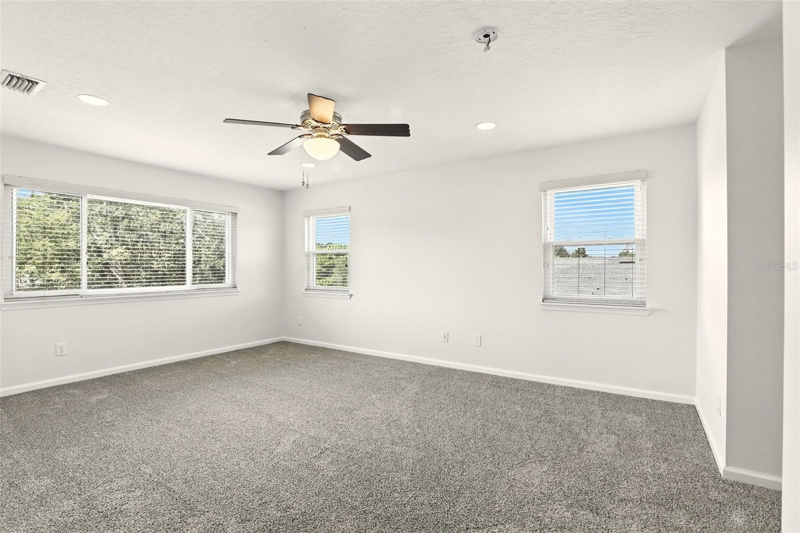 Image 22 of 45 For 2923 Spring Heather Place