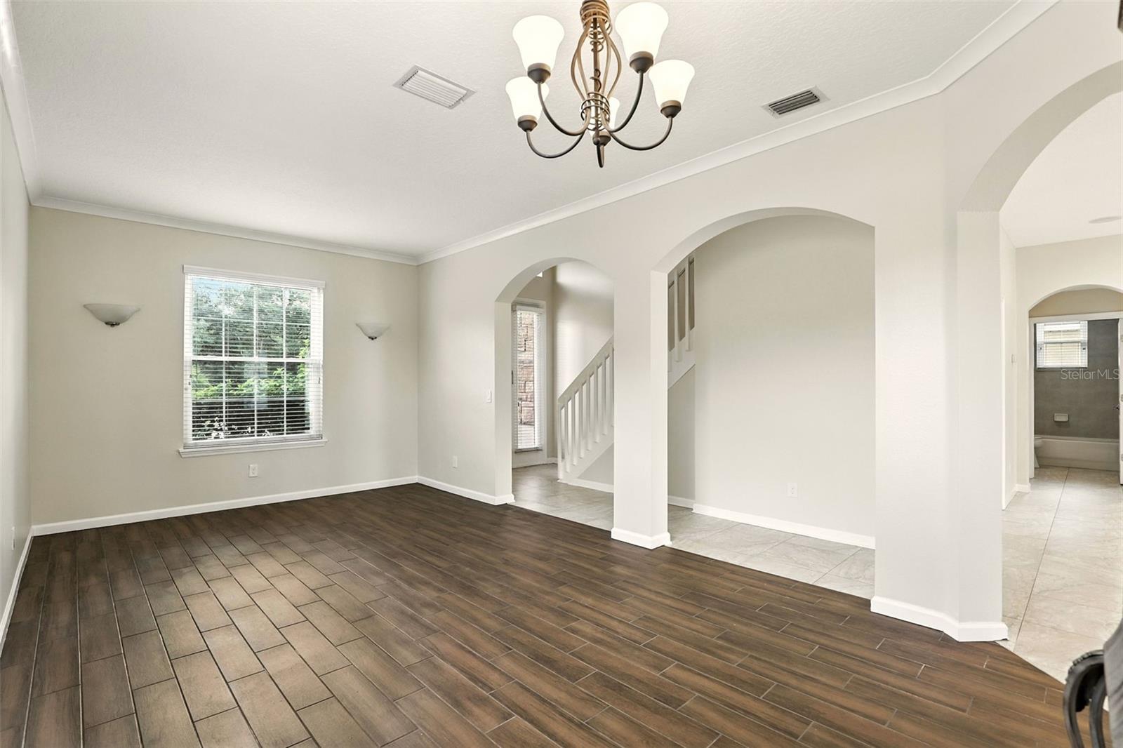 Image 6 of 45 For 2923 Spring Heather Place