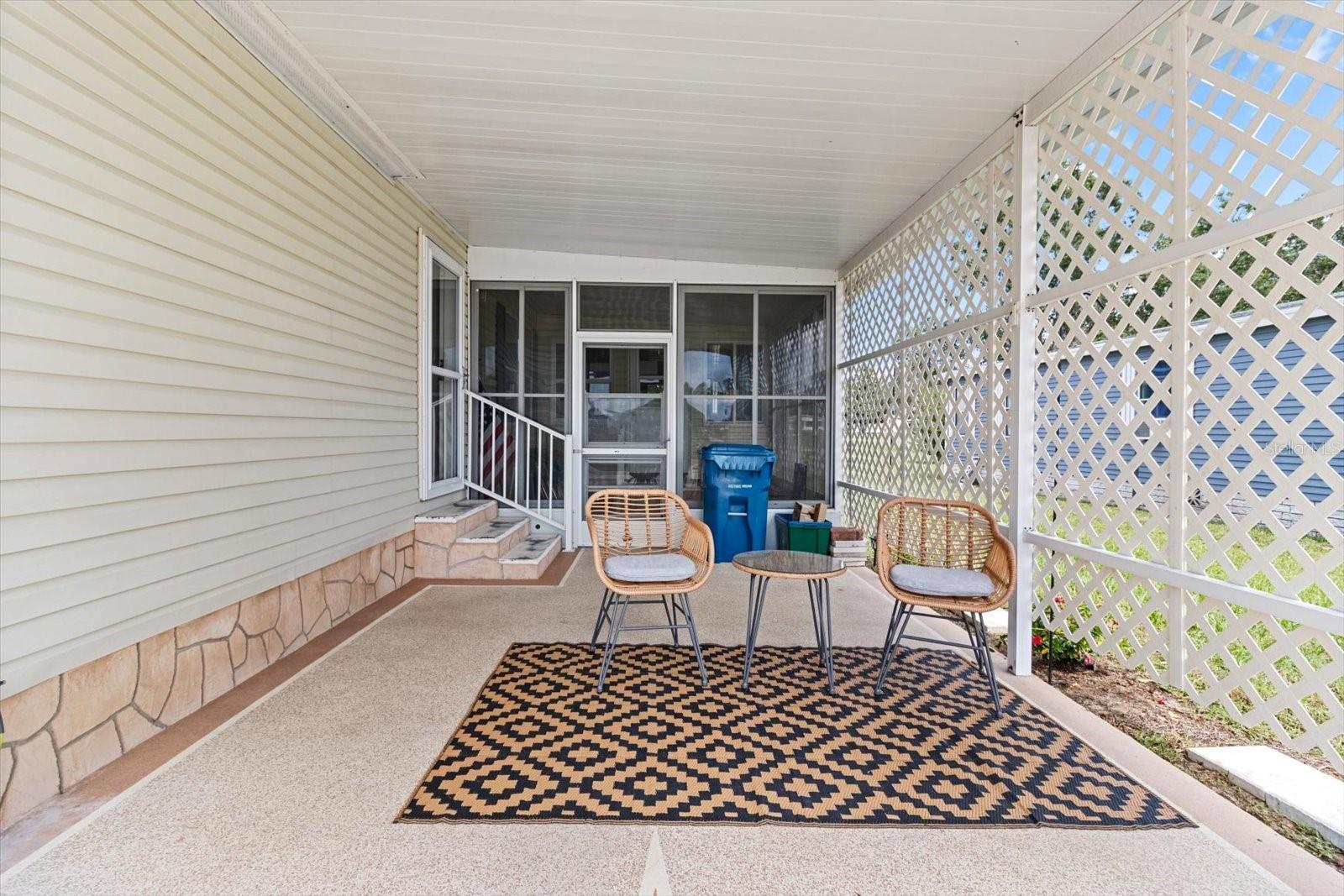Image 4 of 42 For 7694 Dinsmore Street