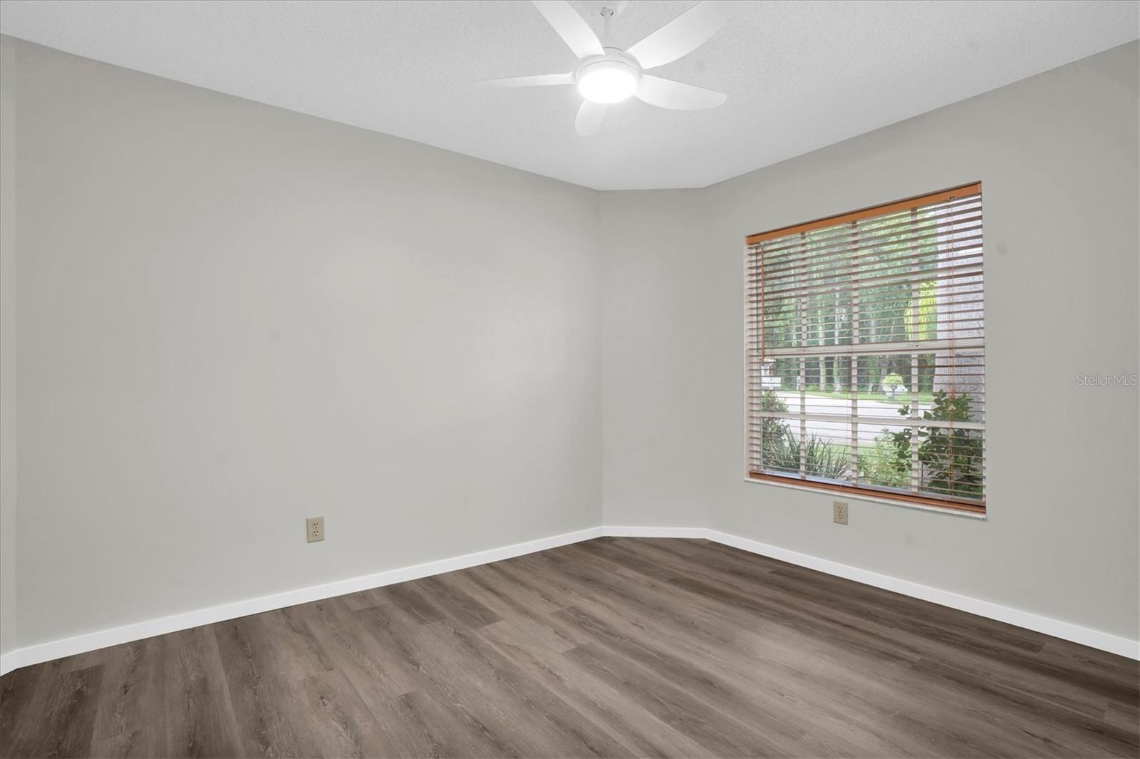 Image 17 of 37 For 7834 Anthula Court