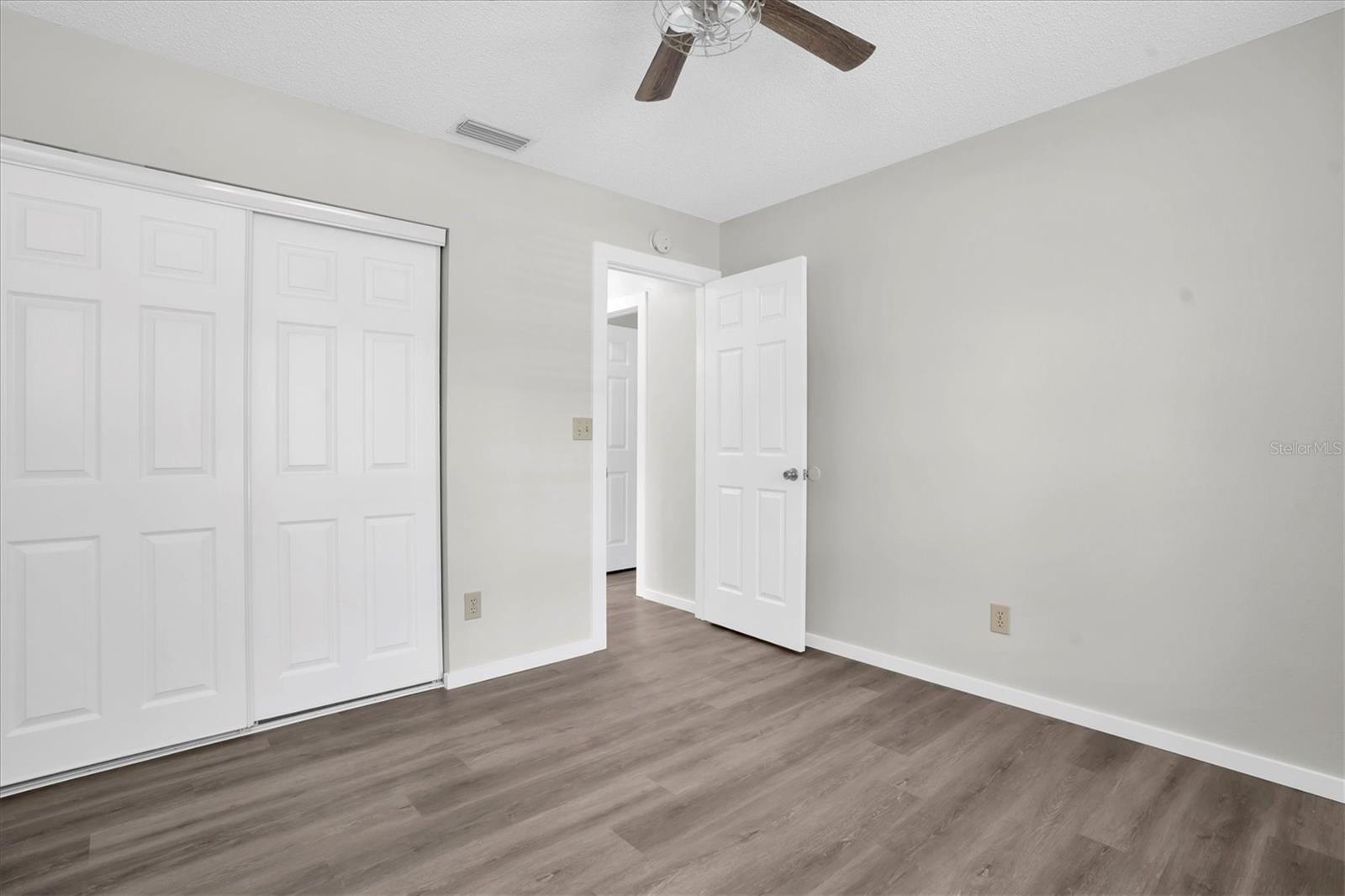 Image 20 of 37 For 7834 Anthula Court