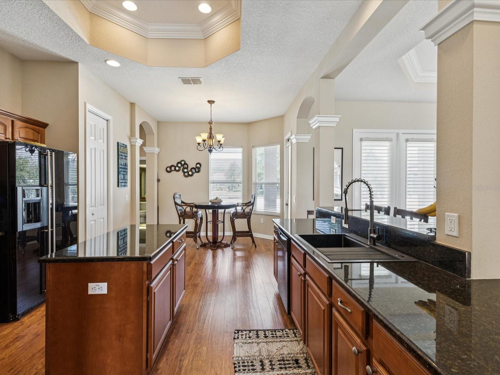 Image 18 of 61 For 4271 Baudelaire Court